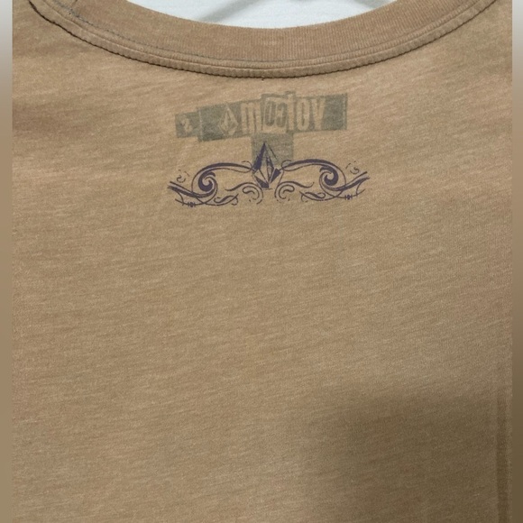 VOLCOM T-SHIRT, 3/4 SLEEVES - size small - Picture 4 of 6